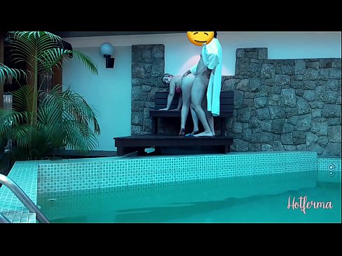❤️ Boss invita a cameriera à a piscina, ma ùn pudia resiste à un caldu ❤❌ Pornu di qualità à porn co.drpornofilme.ru ❌️